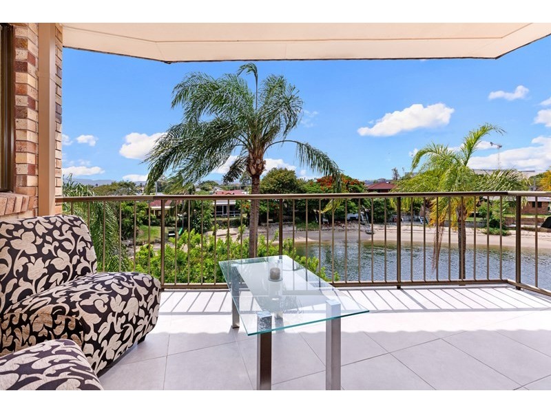 3/33 Surfers Avenue, Mermaid Waters QLD 4218