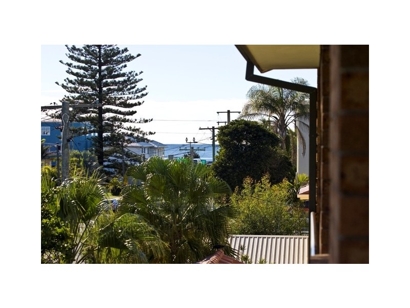 7 ‘Joangie Lodge’, 26 Cronulla Avenue, Mermaid Beach QLD 4218