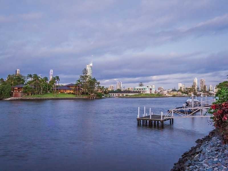 141 Monaco Street, Broadbeach Waters QLD 4218