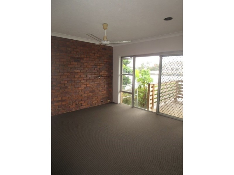 141 Monaco Street, Broadbeach Waters QLD 4218