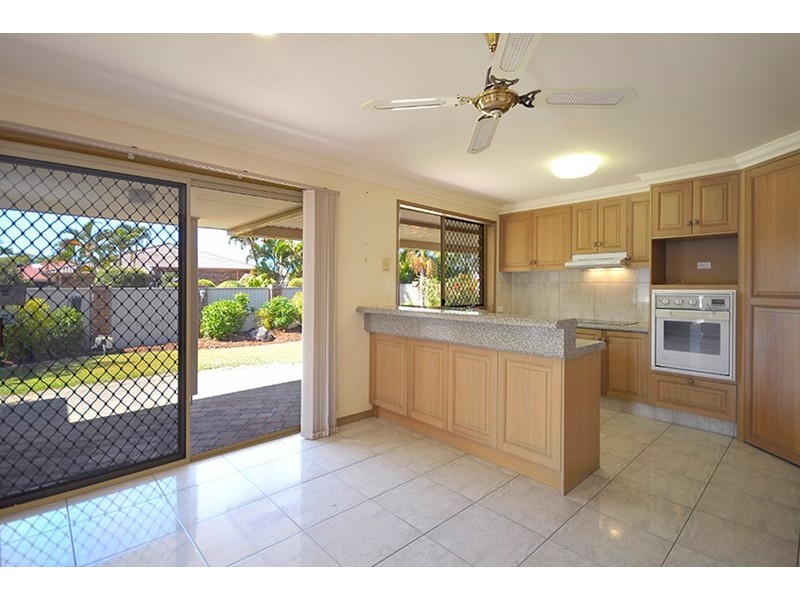 12 Oakleigh Circuit, Robina QLD 4226