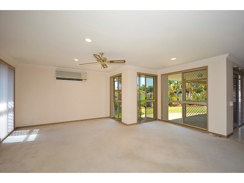 12 Oakleigh Circuit, Robina QLD 4226