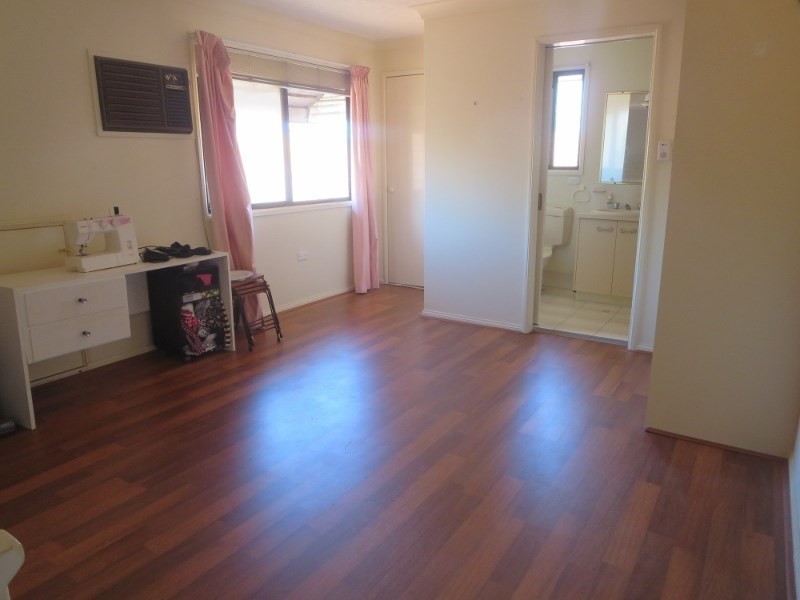 59/172 Barrier Reef Drive, Mermaid Waters QLD 4218