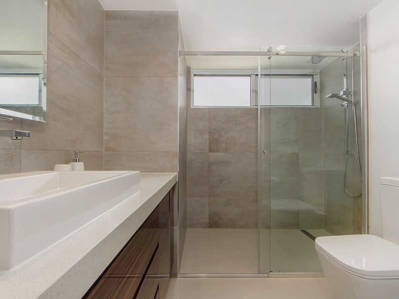 202/46-48 Peerless Avenue, Mermaid Beach QLD 4218