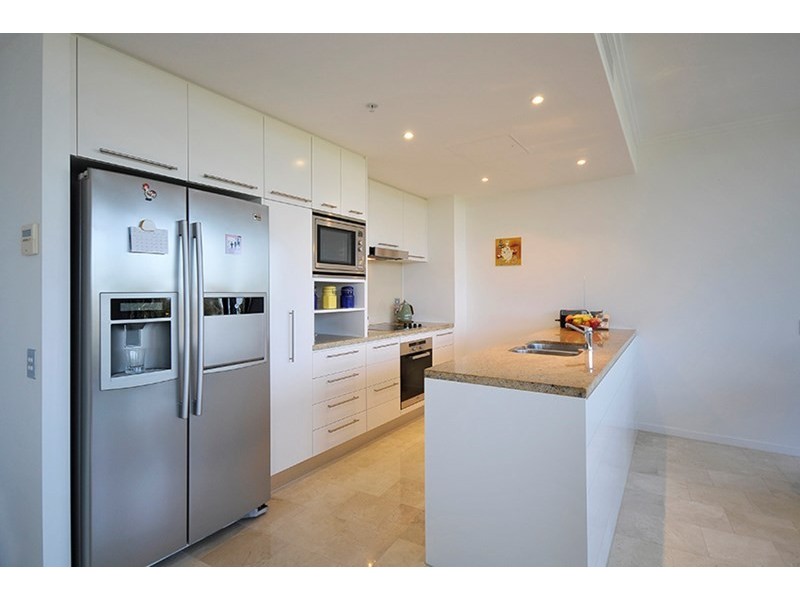 5/173 Old Burleigh Road, Broadbeach QLD 4218