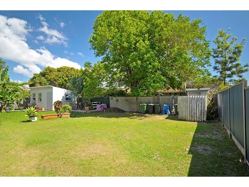 75 Palm Beach Avenue, Palm Beach QLD 4221