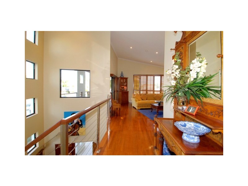 27 Arthur Street, Mermaid Beach QLD 4218