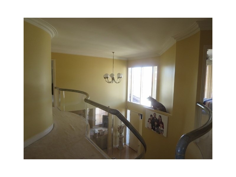 36 Beauty Point Drive, Robina QLD 4226