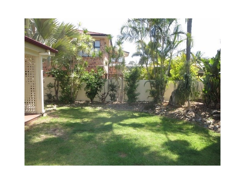 36 Beauty Point Drive, Robina QLD 4226