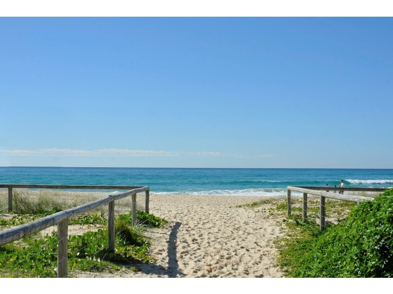 3F/973 Gold Coast Highway, Palm Beach QLD 4221
