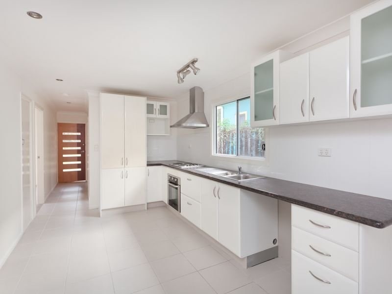 14 Bright Avenue, Labrador QLD 4215