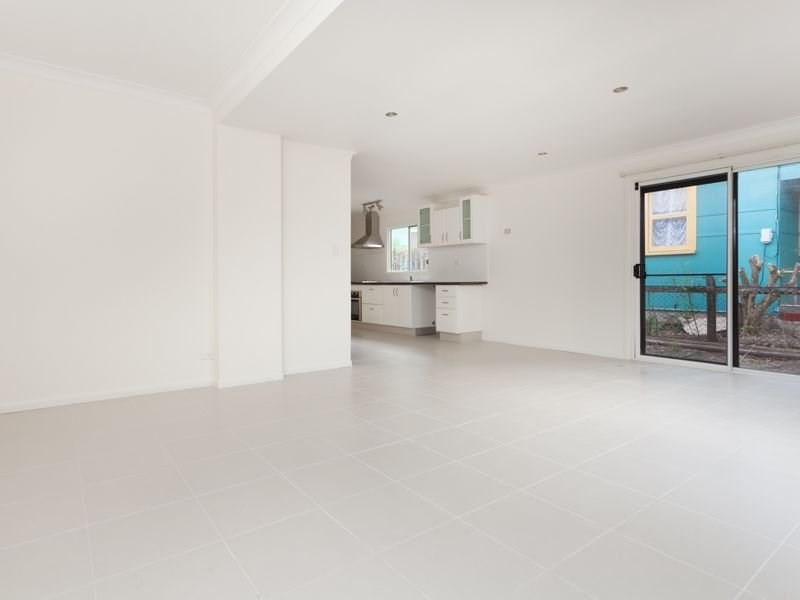 14 Bright Avenue, Labrador QLD 4215