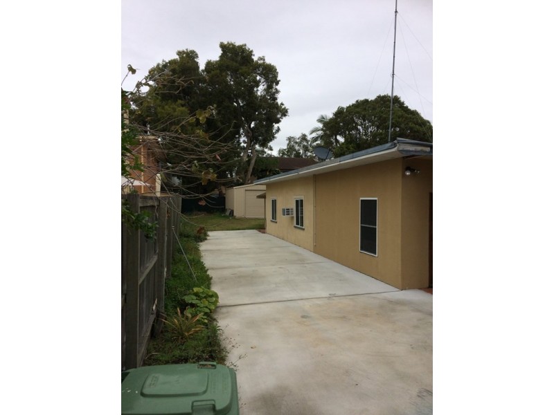 14 Bright Avenue, Labrador QLD 4215