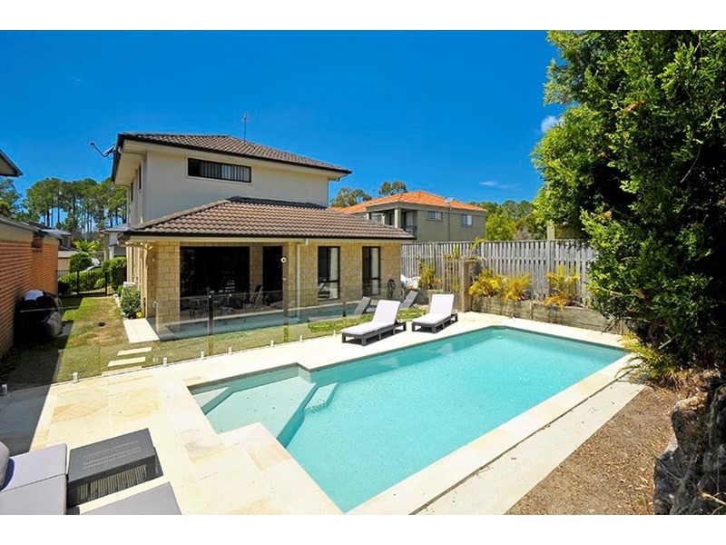 21 Royal woods Drive, Robina QLD 4226
