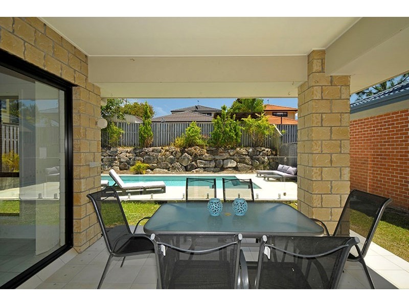 21 Royal woods Drive, Robina QLD 4226