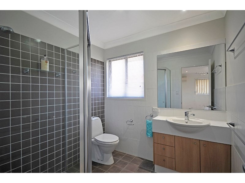 21 Royal woods Drive, Robina QLD 4226