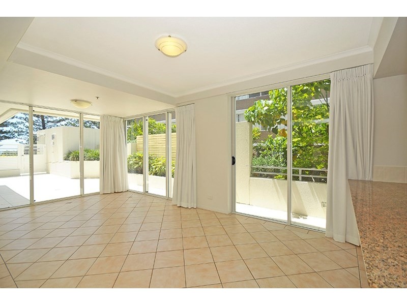 4/186-192 The Esplanade, Burleigh Heads QLD 4220