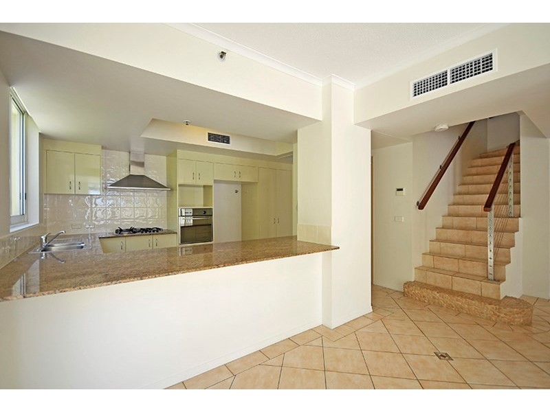4/186-192 The Esplanade, Burleigh Heads QLD 4220