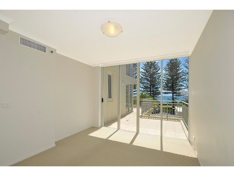 4/186-192 The Esplanade, Burleigh Heads QLD 4220