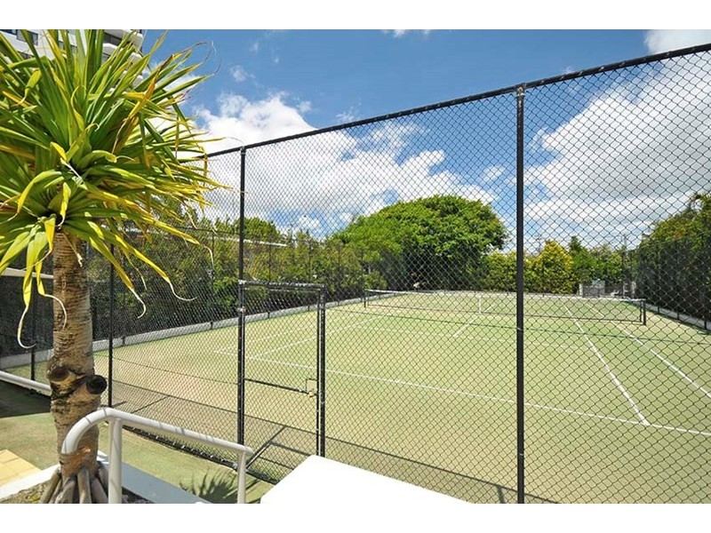 4/186-192 The Esplanade, Burleigh Heads QLD 4220