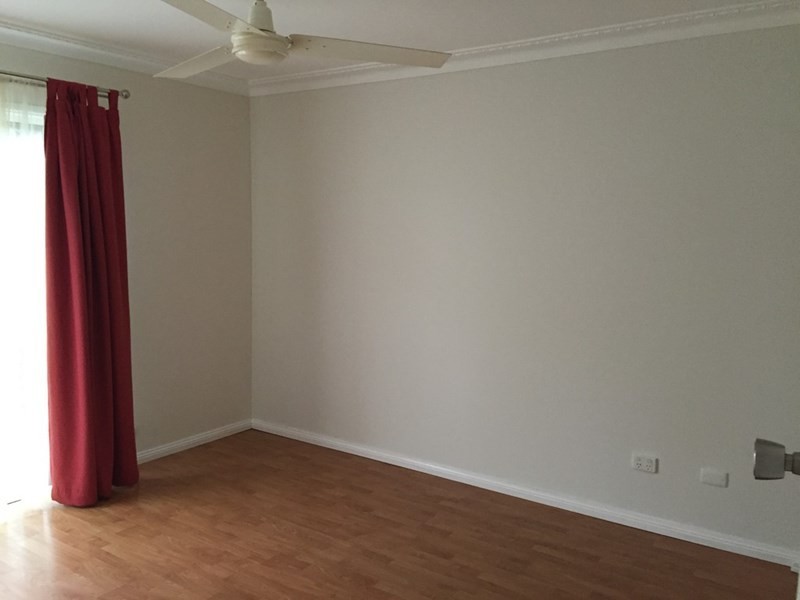 73 Clear Island Road, Broadbeach Waters QLD 4218