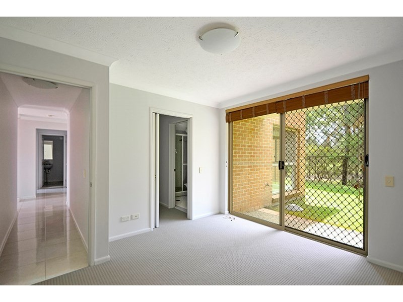 12/3 Bronberg Court, Southport QLD 4215