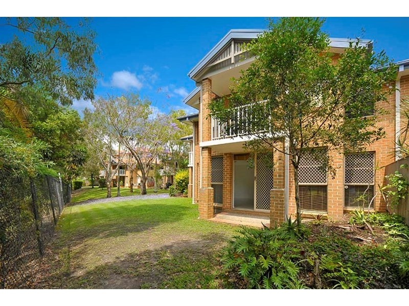 12/3 Bronberg Court, Southport QLD 4215