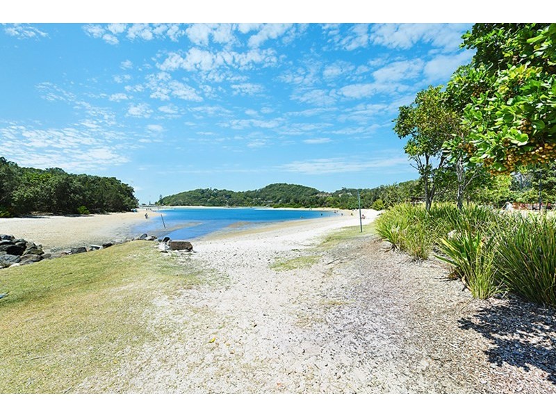 947 Gold Coast Highway, Palm Beach QLD 4221