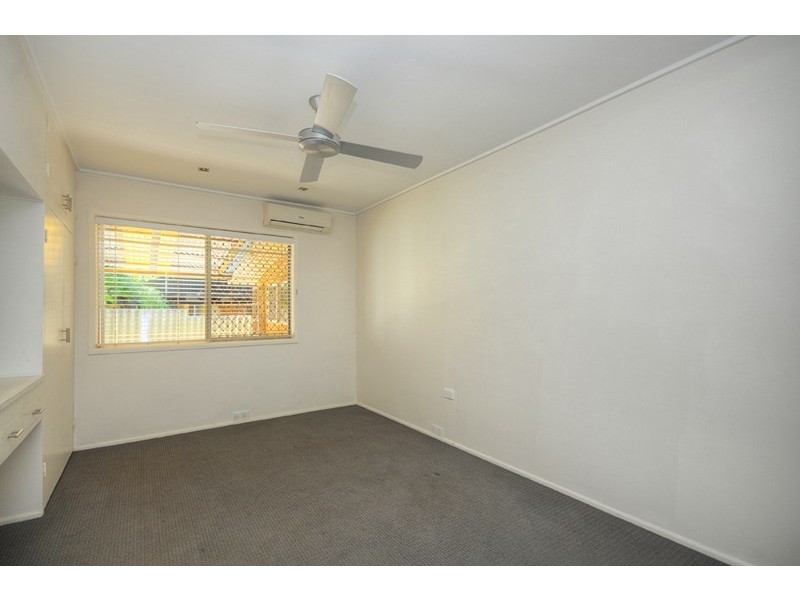 7 Algona Street, Labrador QLD 4215