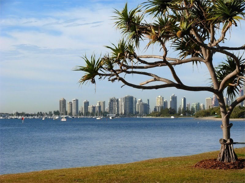 7 Algona Street, Labrador QLD 4215