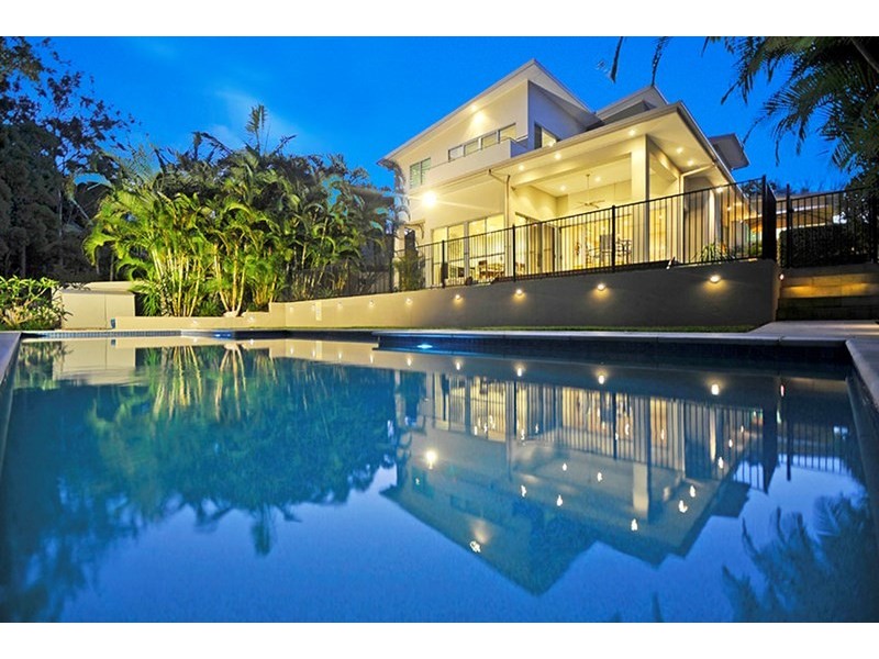 9 Lacerta Avenue, Robina QLD 4226