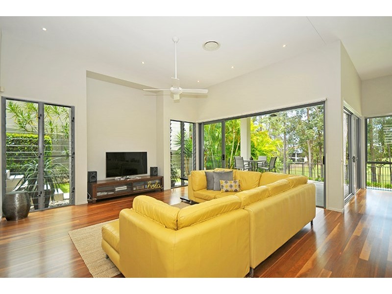 9 Lacerta Avenue, Robina QLD 4226