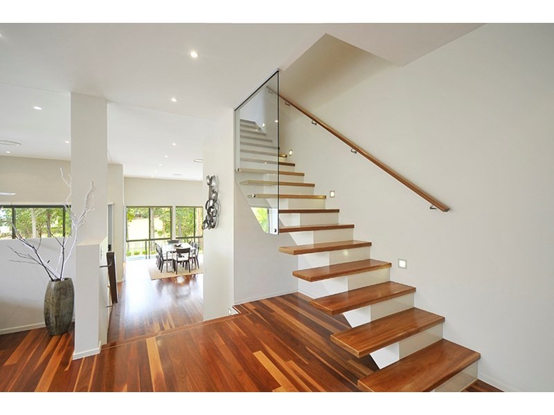 9 Lacerta Avenue, Robina QLD 4226