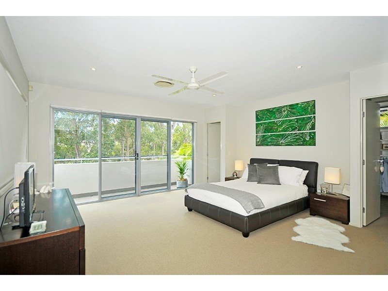 9 Lacerta Avenue, Robina QLD 4226