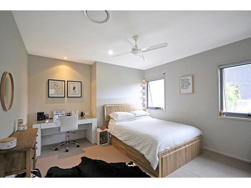 9 Lacerta Avenue, Robina QLD 4226