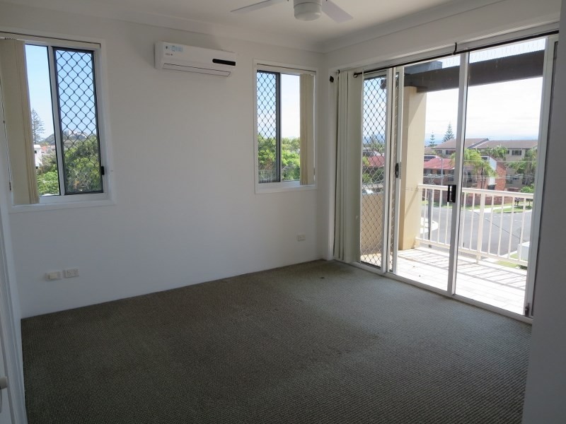 5/118 Albatross Avenue, Mermaid Beach QLD 4218