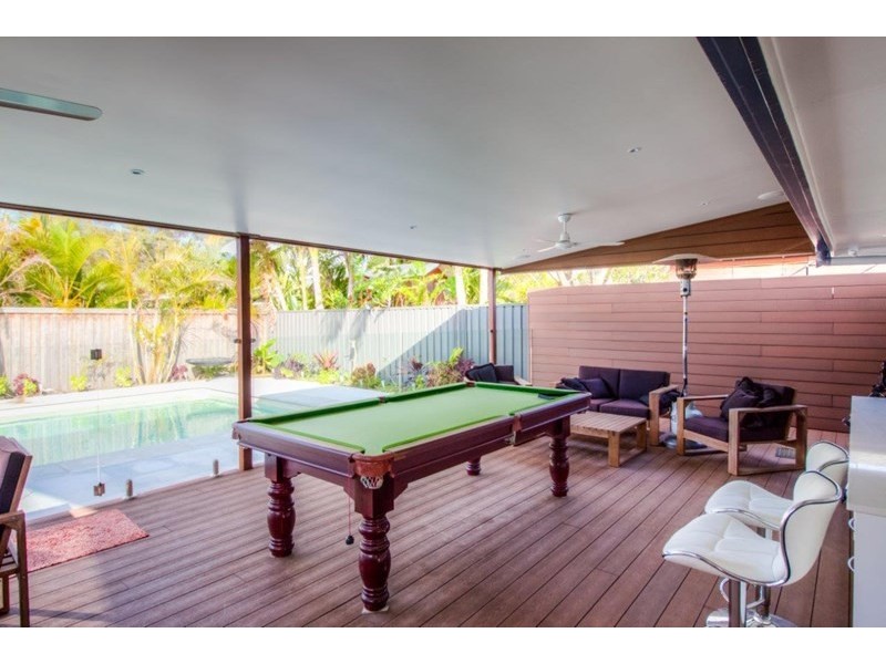 34 Boongala Road, Broadbeach Waters QLD 4218