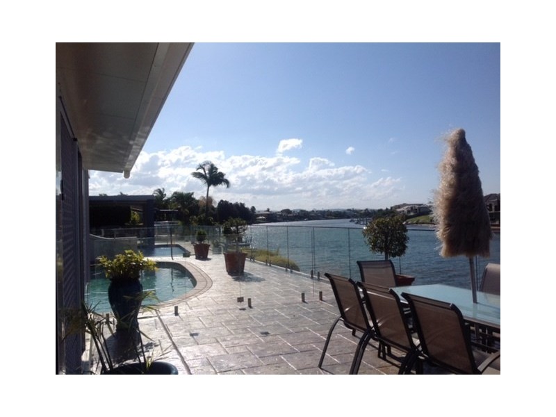 23 Namatjira Court, Broadbeach Waters QLD 4218