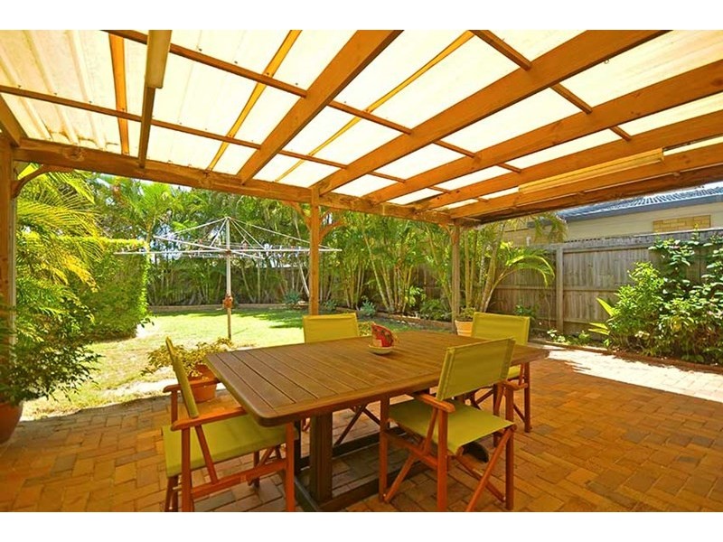 37 William Street, Mermaid Beach QLD 4218