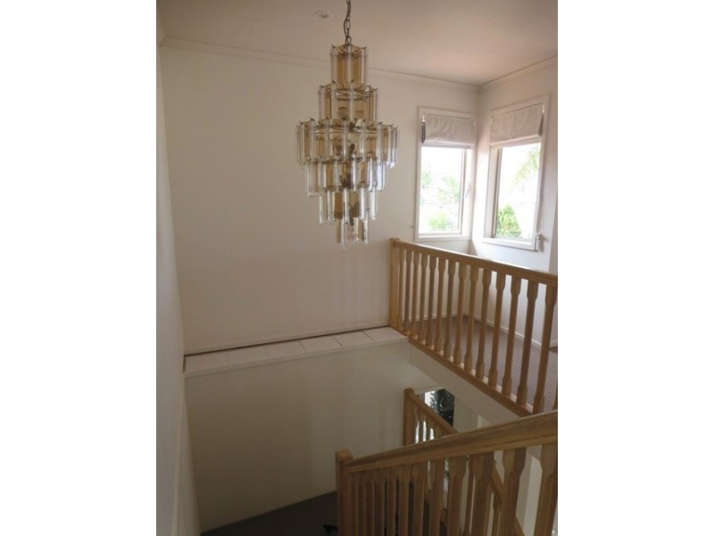 31 Allandale Entrance, Mermaid Waters QLD 4218