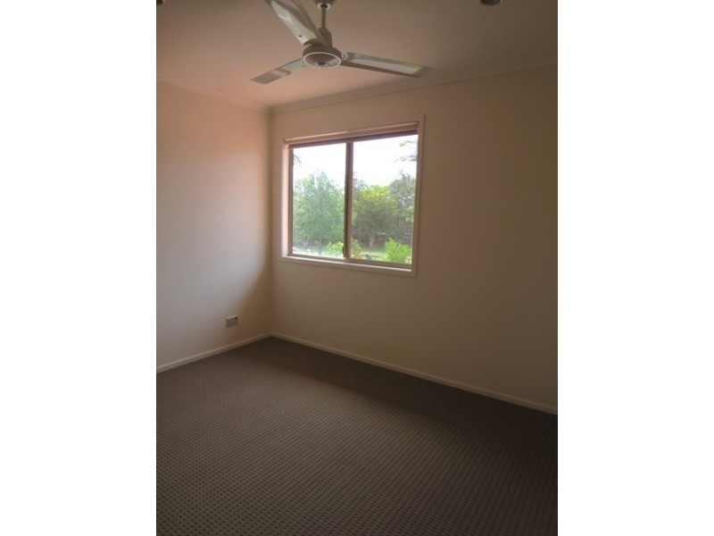 31 Allandale Entrance, Mermaid Waters QLD 4218