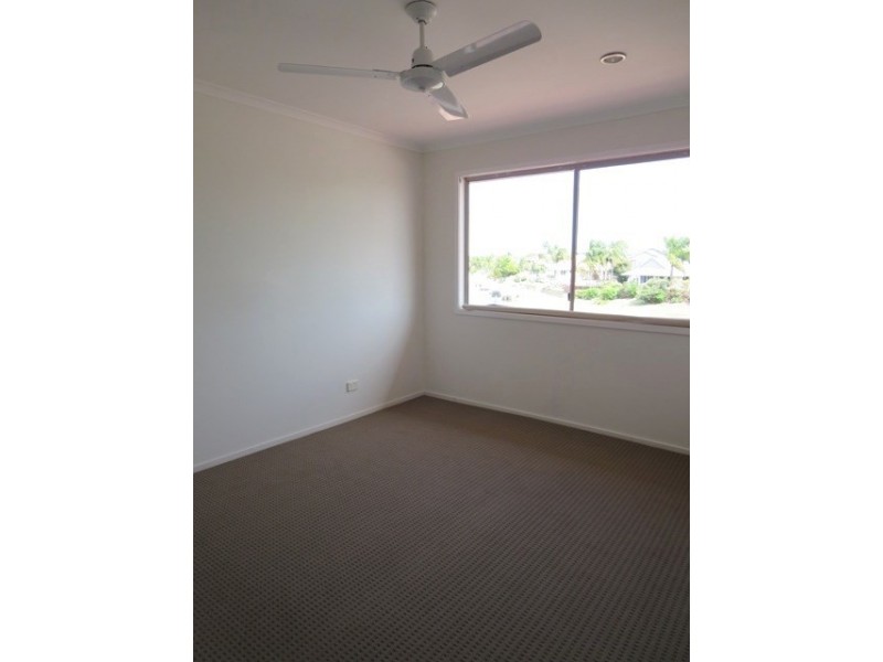 31 Allandale Entrance, Mermaid Waters QLD 4218