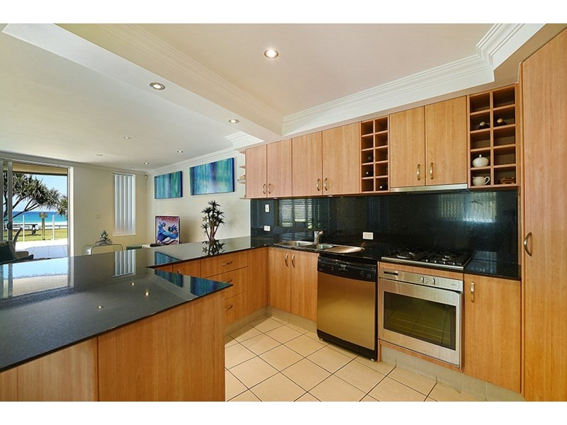 2/405 Golden Four Drive, Tugun QLD 4224