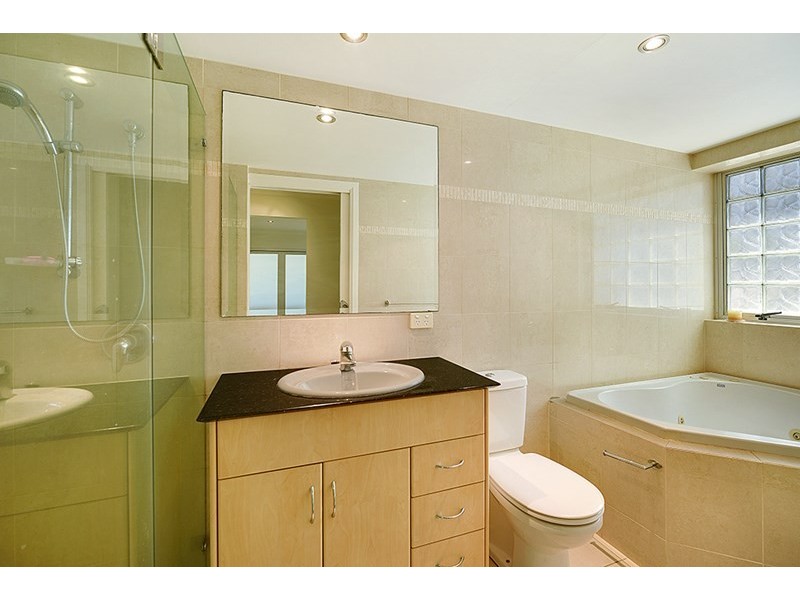 2/405 Golden Four Drive, Tugun QLD 4224