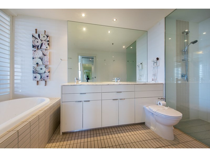 1101 ‘Ultra’ 14 George Avenue, Broadbeach QLD 4218