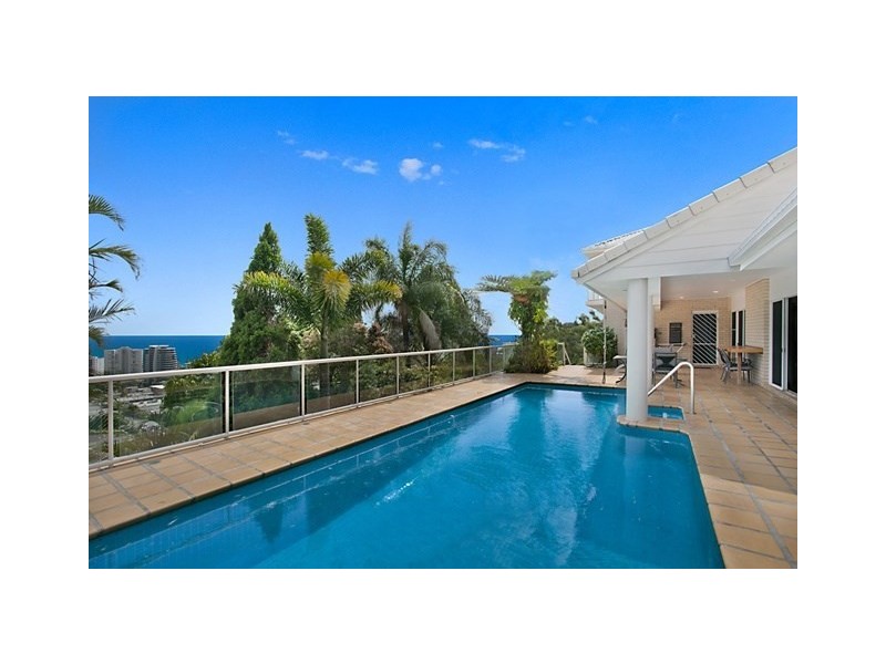 35 West Street, Burleigh Heads QLD 4220