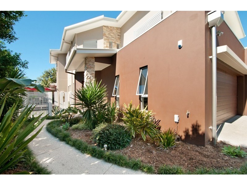 1/43 Avanti Street, Mermaid Waters QLD 4218