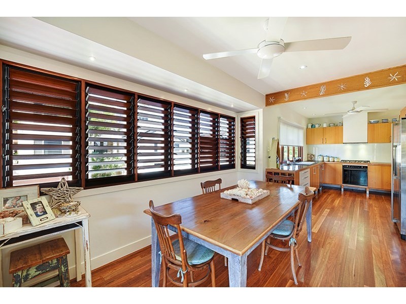 1/52 Jefferson Lane, Palm Beach QLD 4221