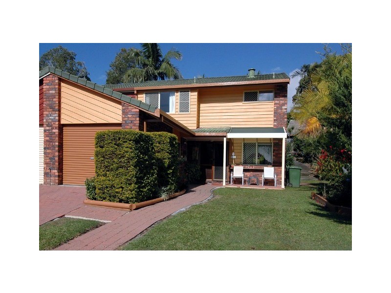 8 ‘Greenlands’, 35A Grevillea Drive, Varsity Lakes QLD 4227