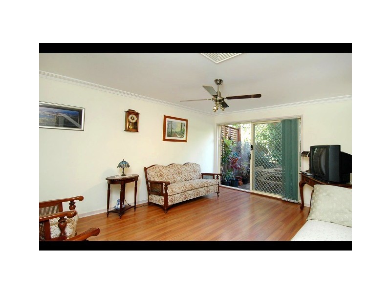 8 ‘Greenlands’, 35A Grevillea Drive, Varsity Lakes QLD 4227